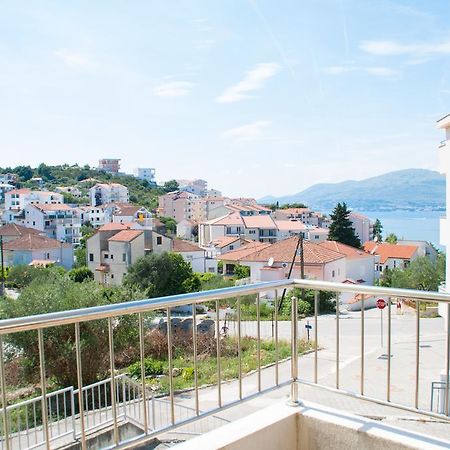 Apartment Horizont Trogir Exterior foto