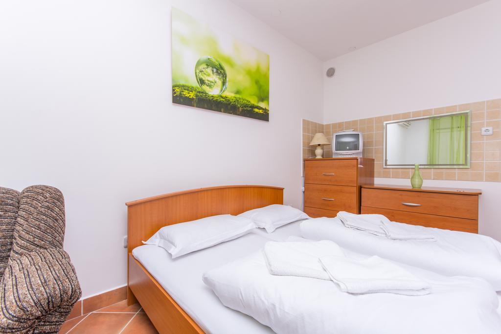 Apartment Horizont Trogir Exterior foto